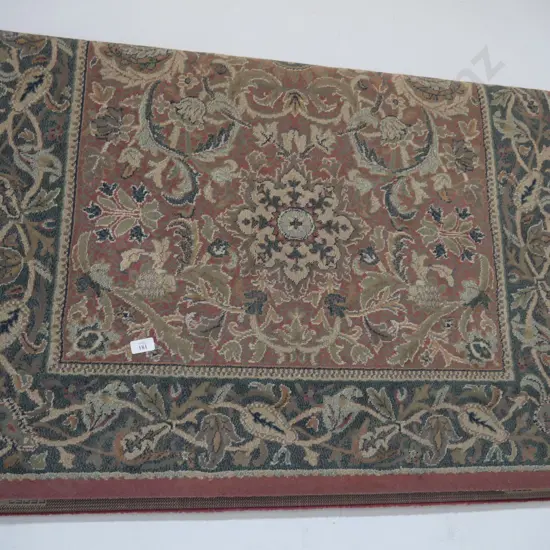 Floor rug
