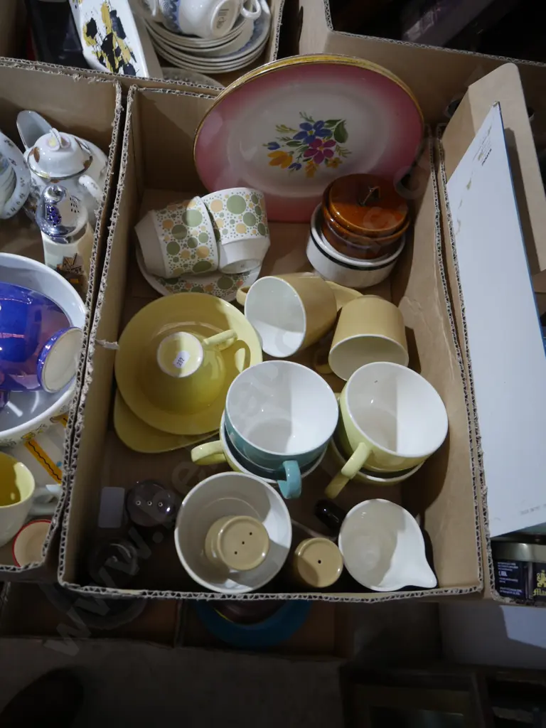 Cups and sauces etc Image 1++