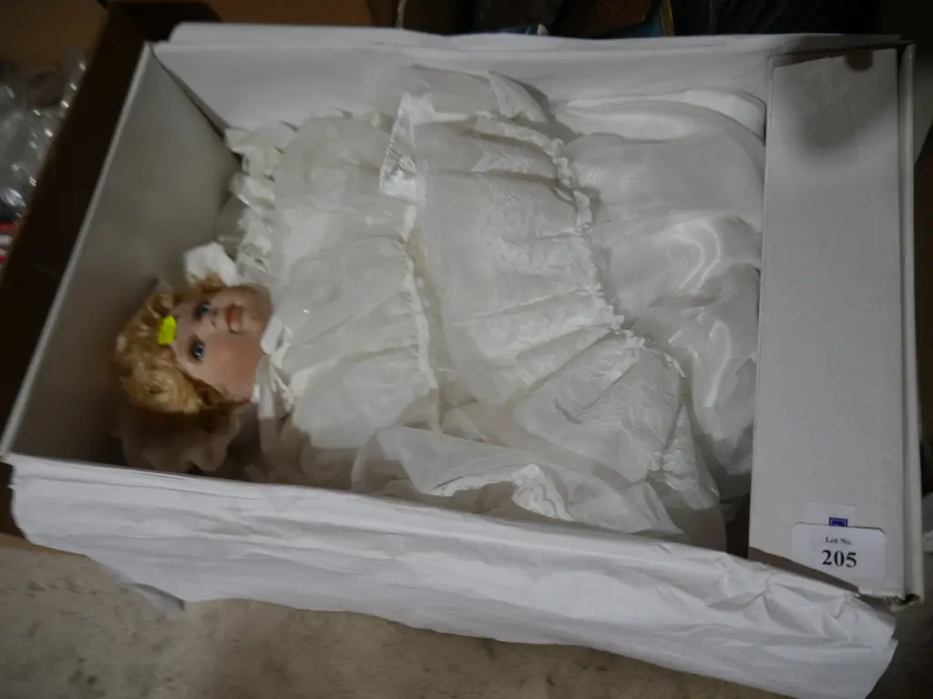 Hillview Lane porcelain doll Image 1++