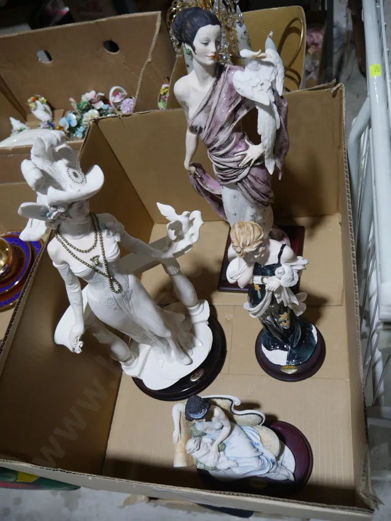 Florence ornaments Image 1++