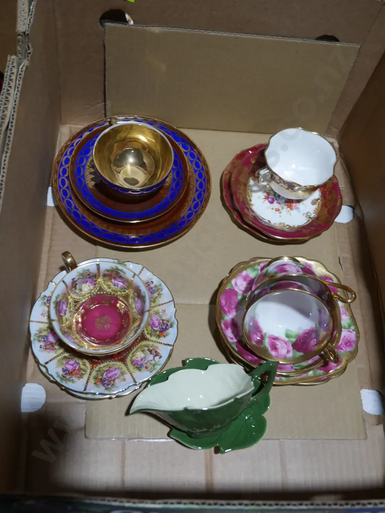 Assorted trios Image 1++