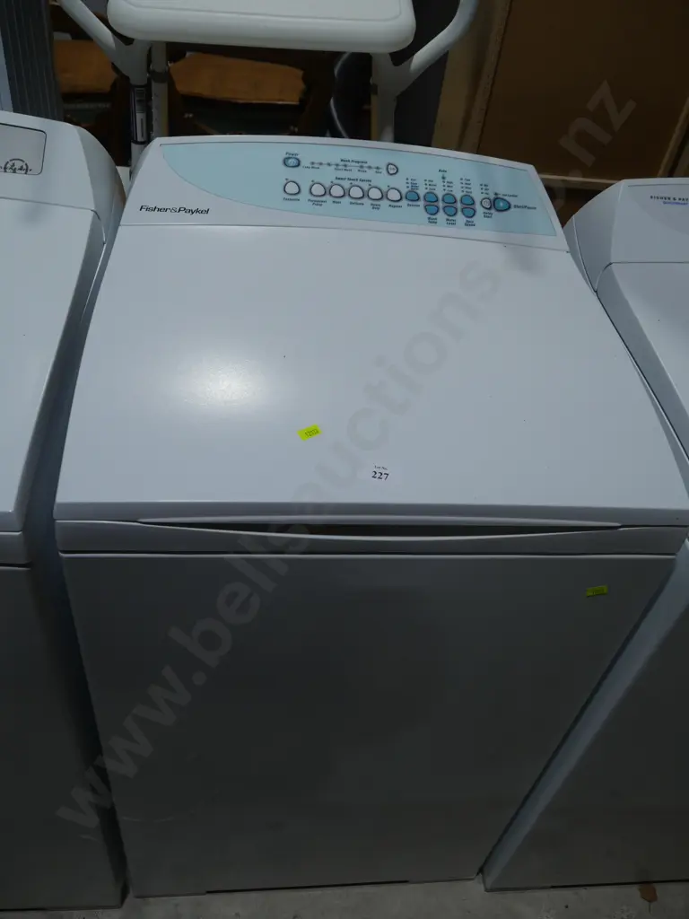 Fisher & Paykel washing machine Image 1++