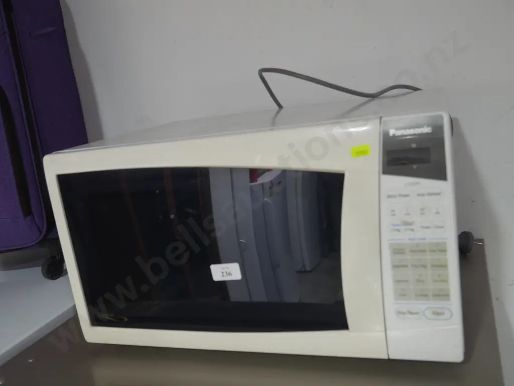 Panasonic inverter microwave Image 1++