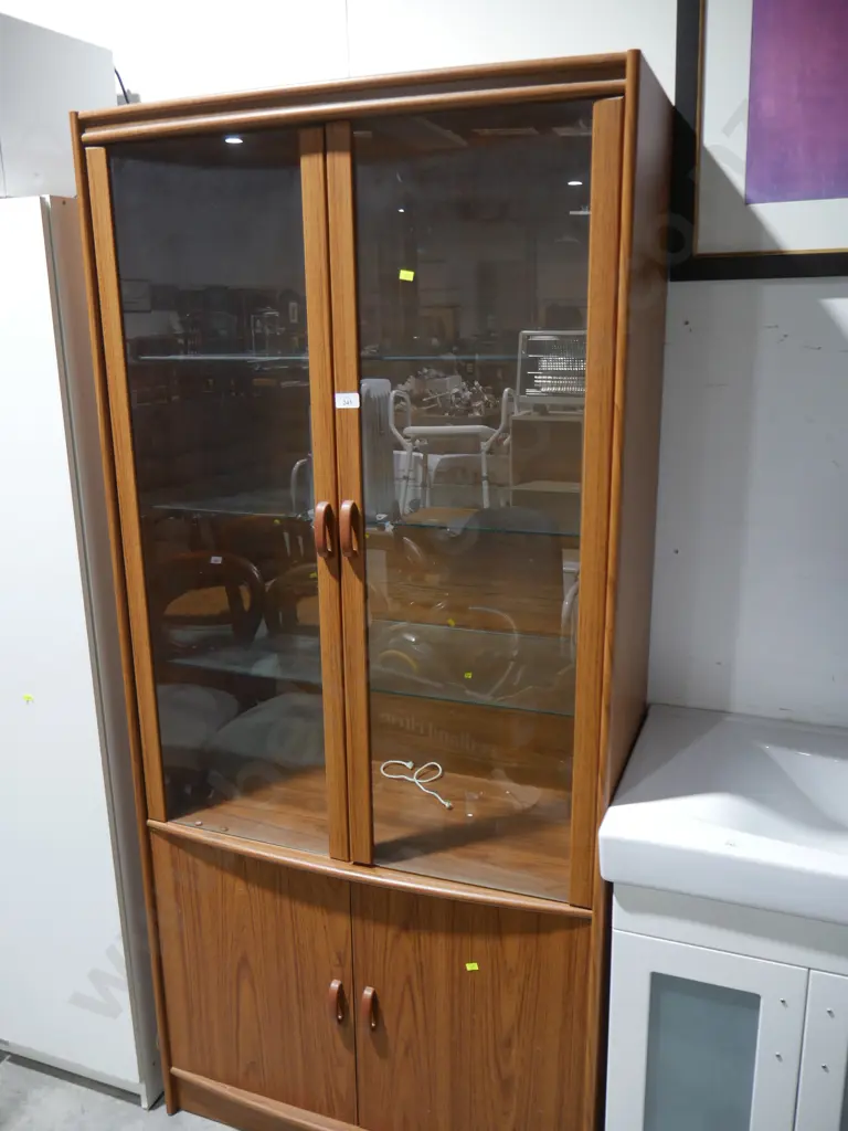 Display cabinet Image 1++