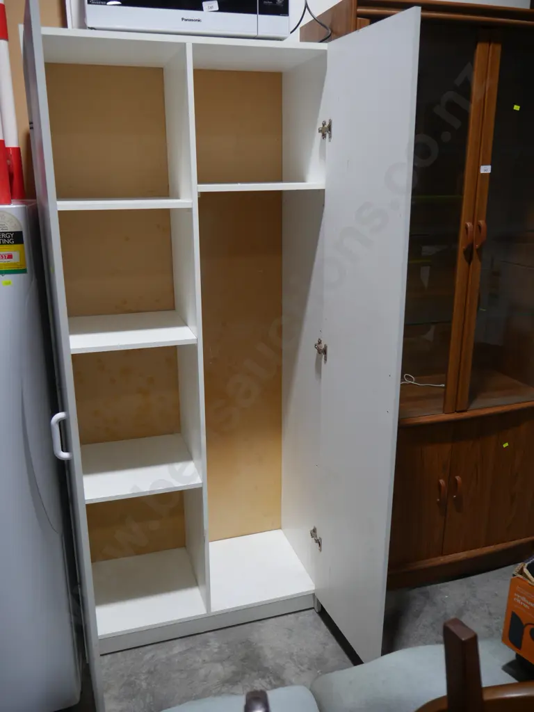 Cupboard Image 1++