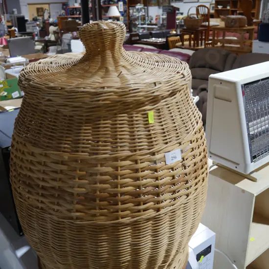 Lidded cane basket