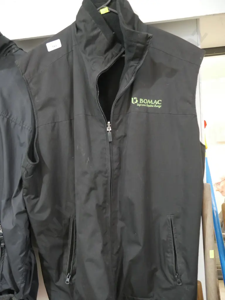 Vest Image 1++