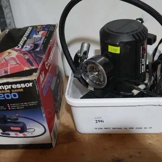 Mini air compressor