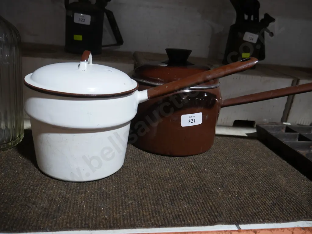 Enamel pot Image 1++