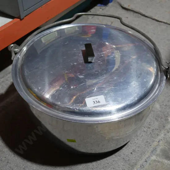 Large pot