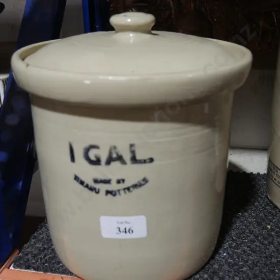 Timaru potteries stone container