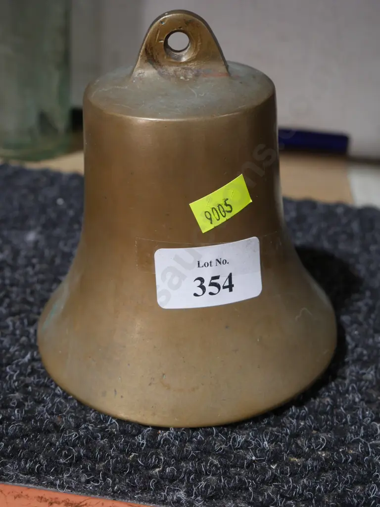 Brass bell Image 1++