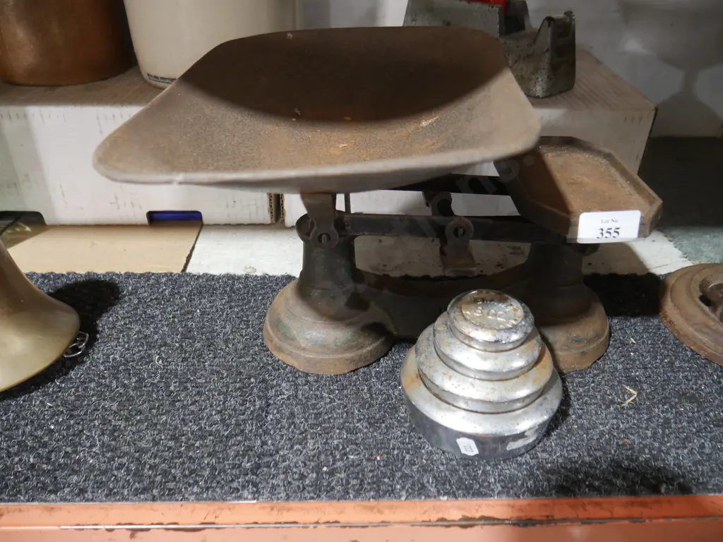 Scales and weights Image 1++