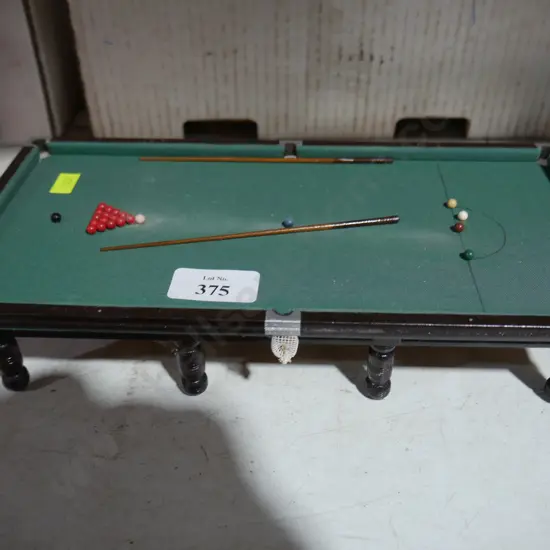 Model snooker table