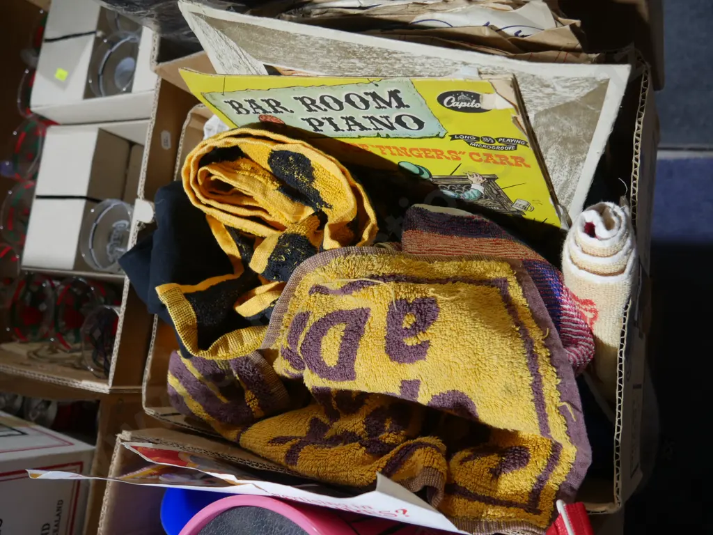 Beer mats etc Image 1++
