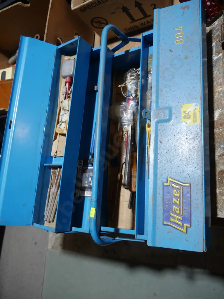 Toolbox and contents Image 1++