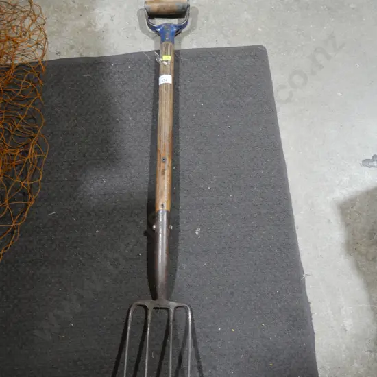 Garden fork