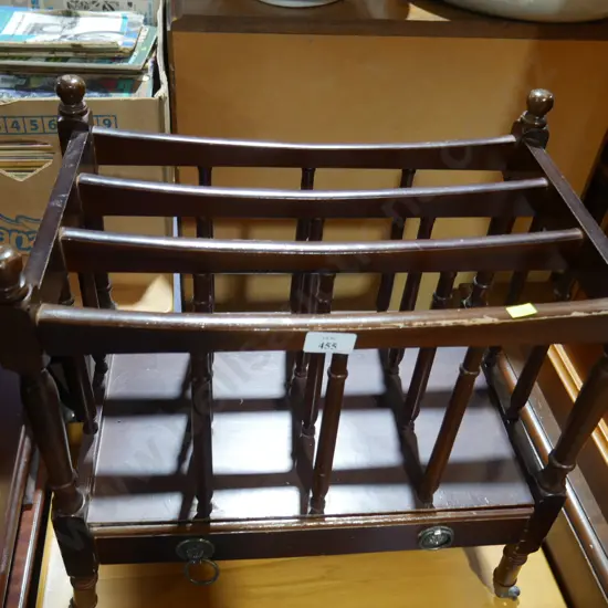 Magazine rack