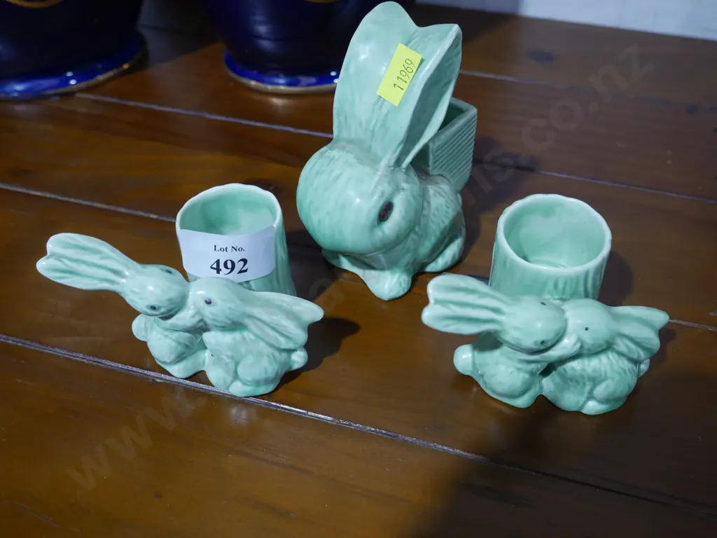 3 Sylvac bunnies Image 1++