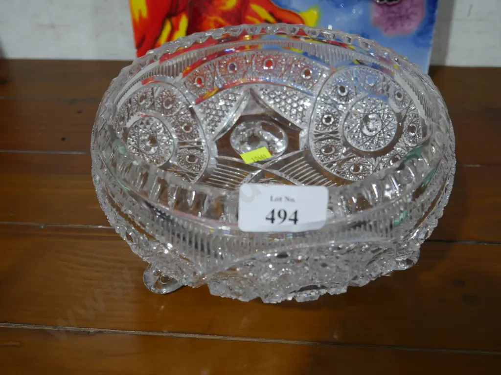 Crystal footed bowl Image 1++