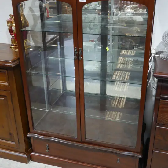 Display cabinet