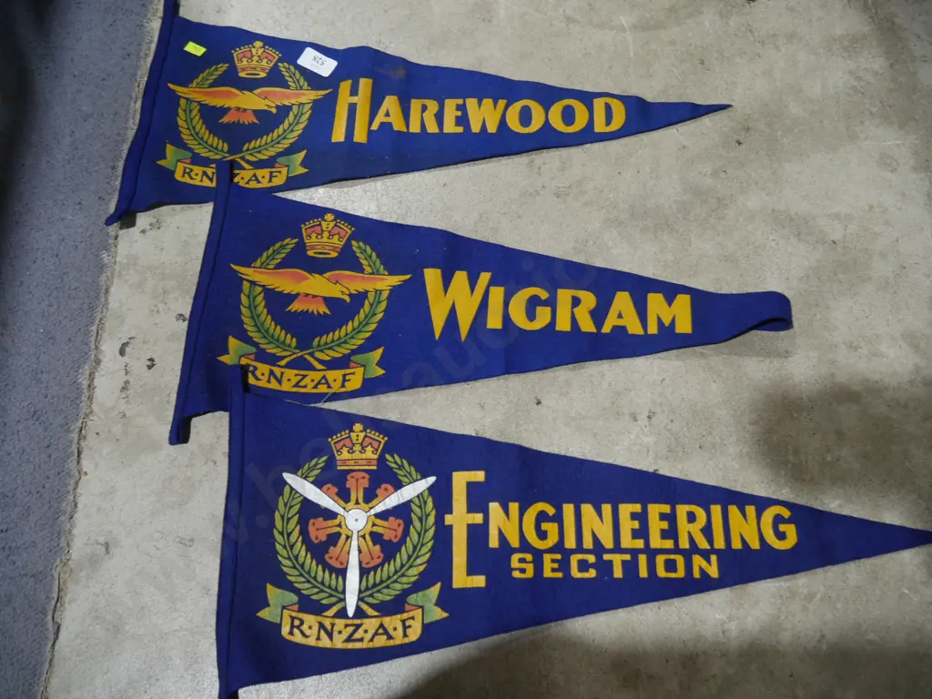 3 RNZ pennants Image 1++