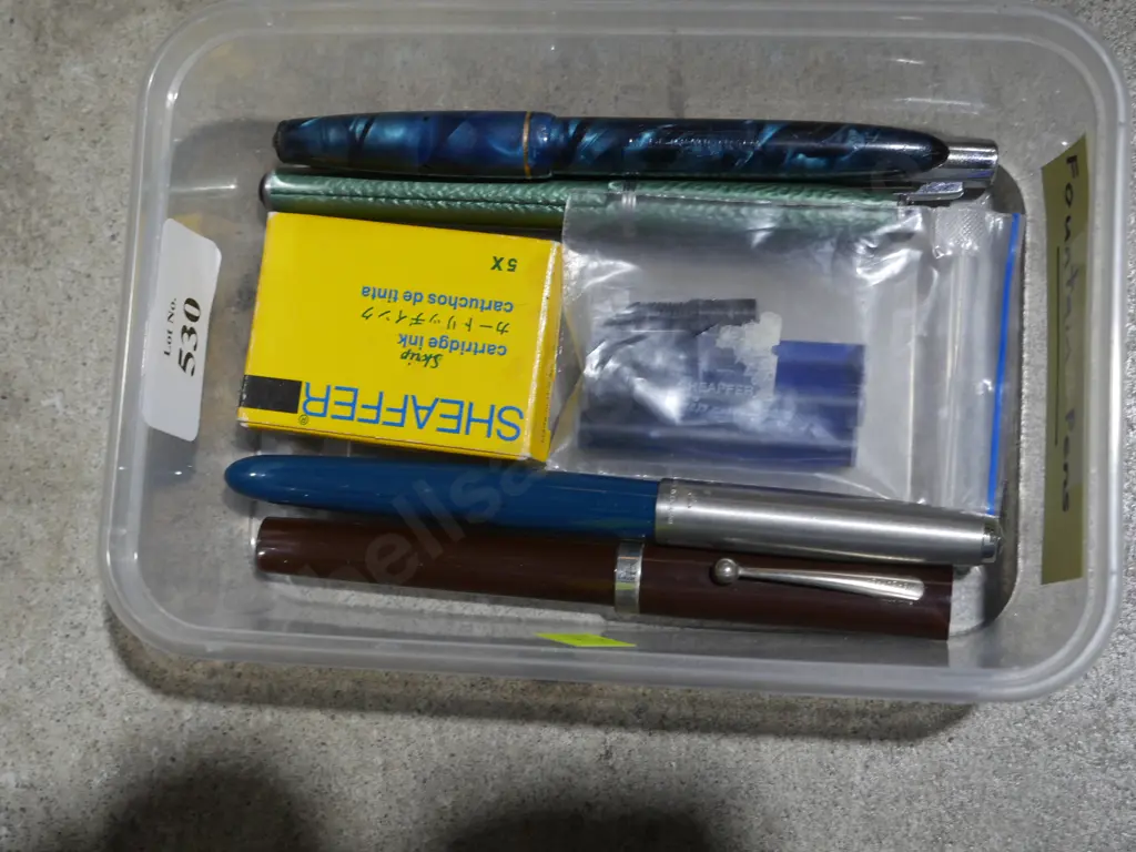 Fountain pens Image 1++