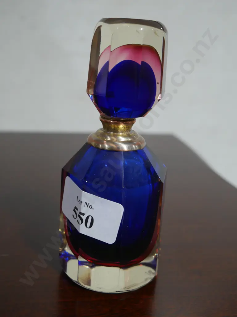 Glass scent bottle Image 1++