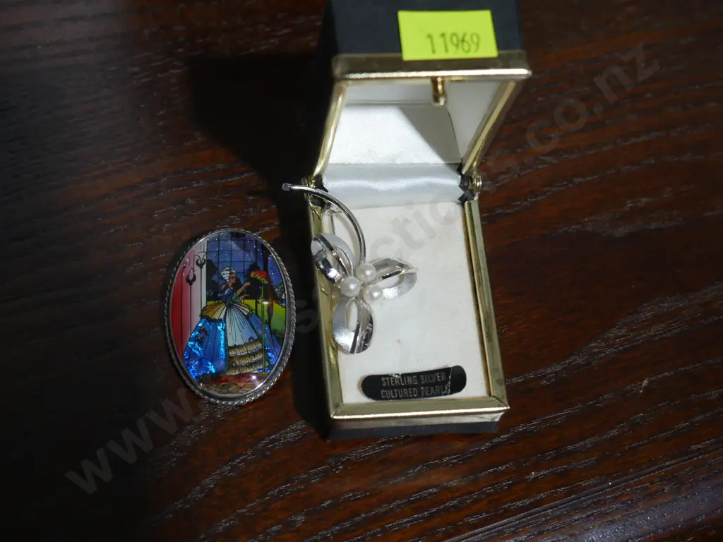 Butterfly wing, sterling silver brooches Image 1++