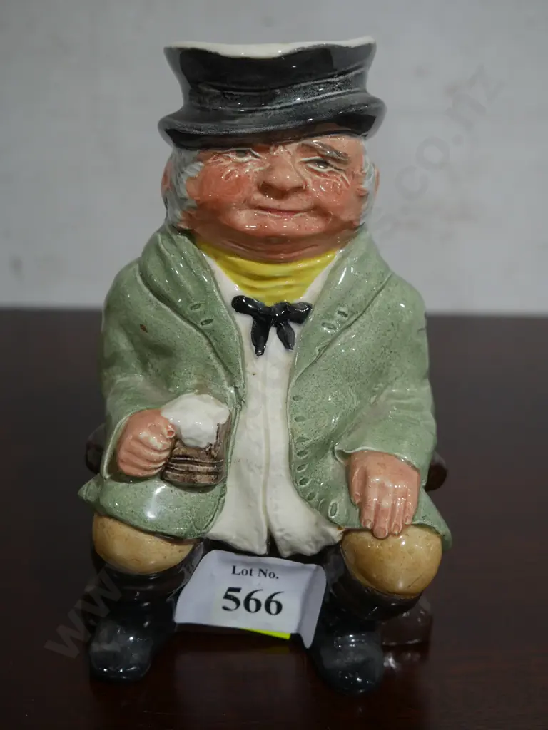 English character jug Image 1++