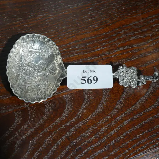 Sterling silver tea caddie spoon