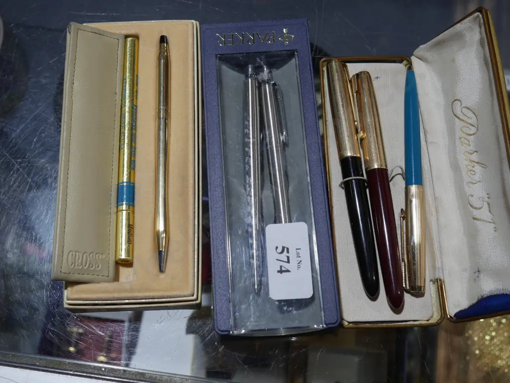 Assorted fountain pens etc Image 1++