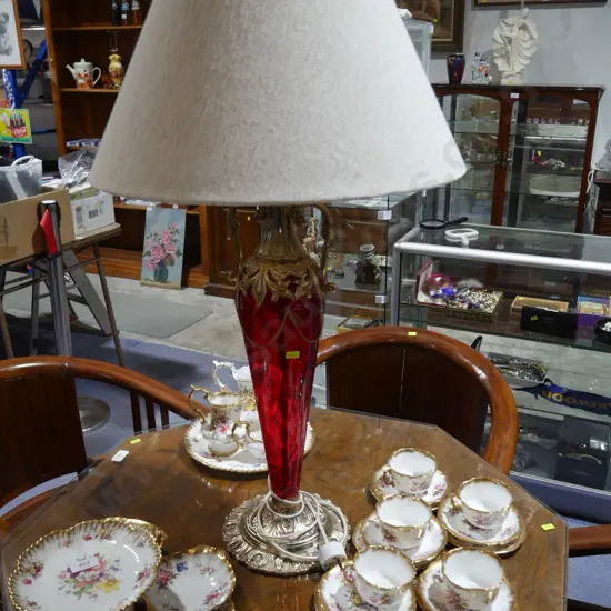 Red ruby glass base table lamp
