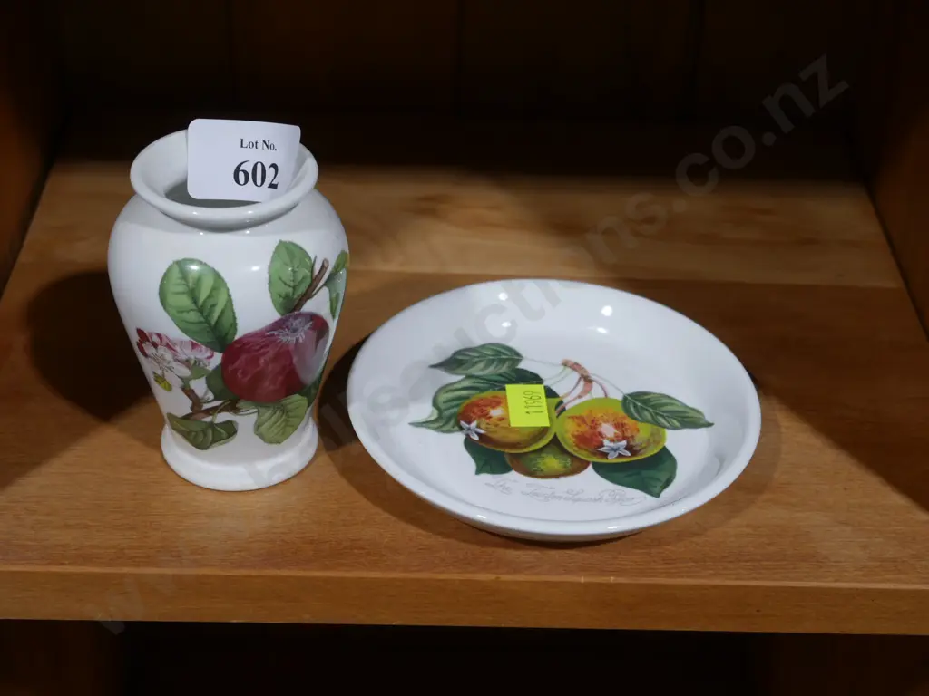 Port meirion vase and plate Image 1++