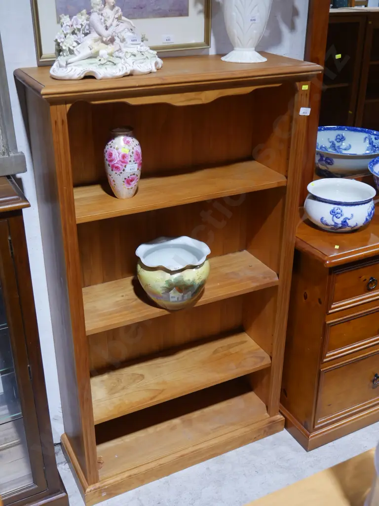 Bookcase Image 1++