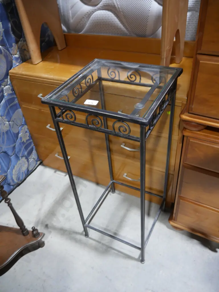 Plant stand Image 1++