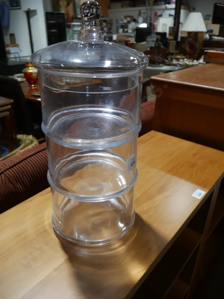 3 tier glass container Image 1++