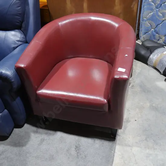 Tub chair