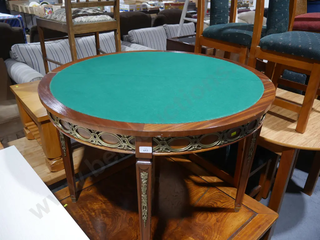 Games table Image 1++