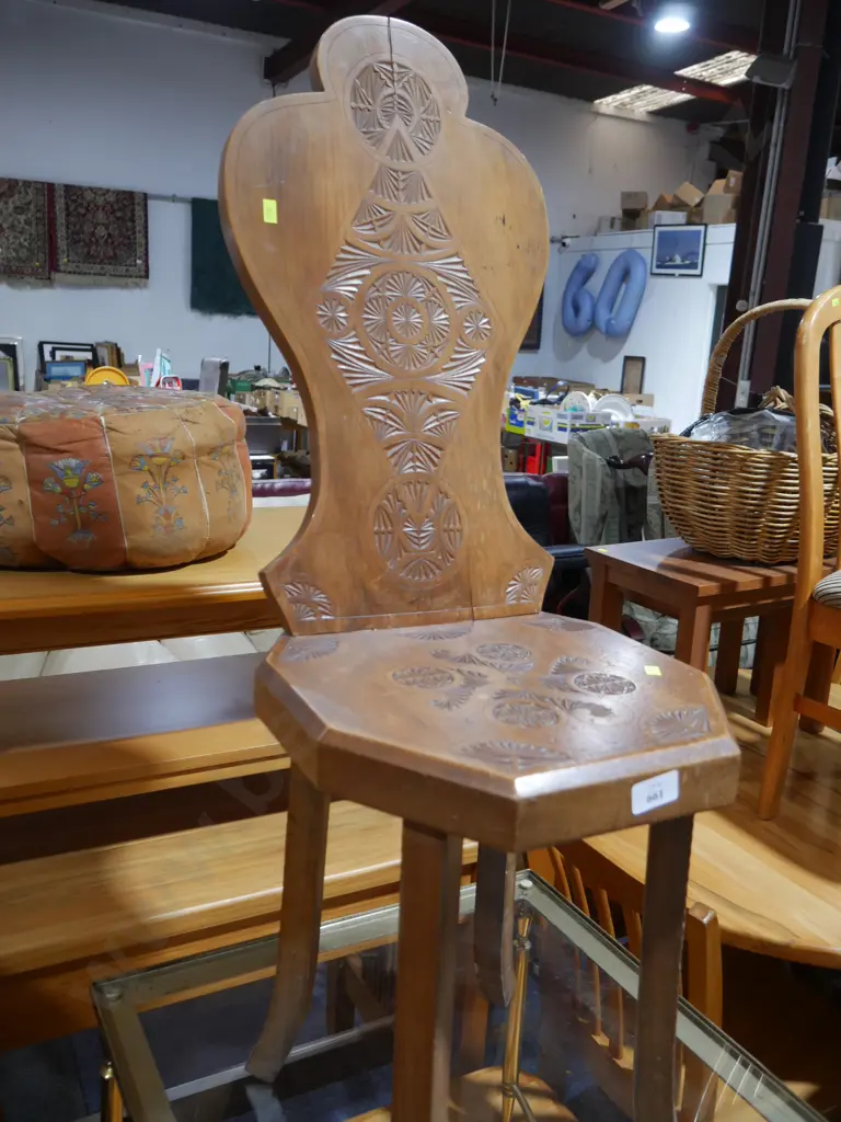 Spinning chair Image 1++