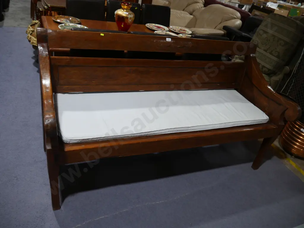 Wooden bench Image 1++