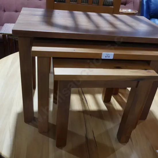 Nest of 3 tables