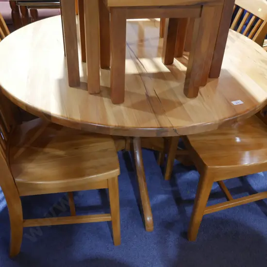Round dining table and 4 chairs