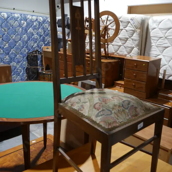 Dining chair
