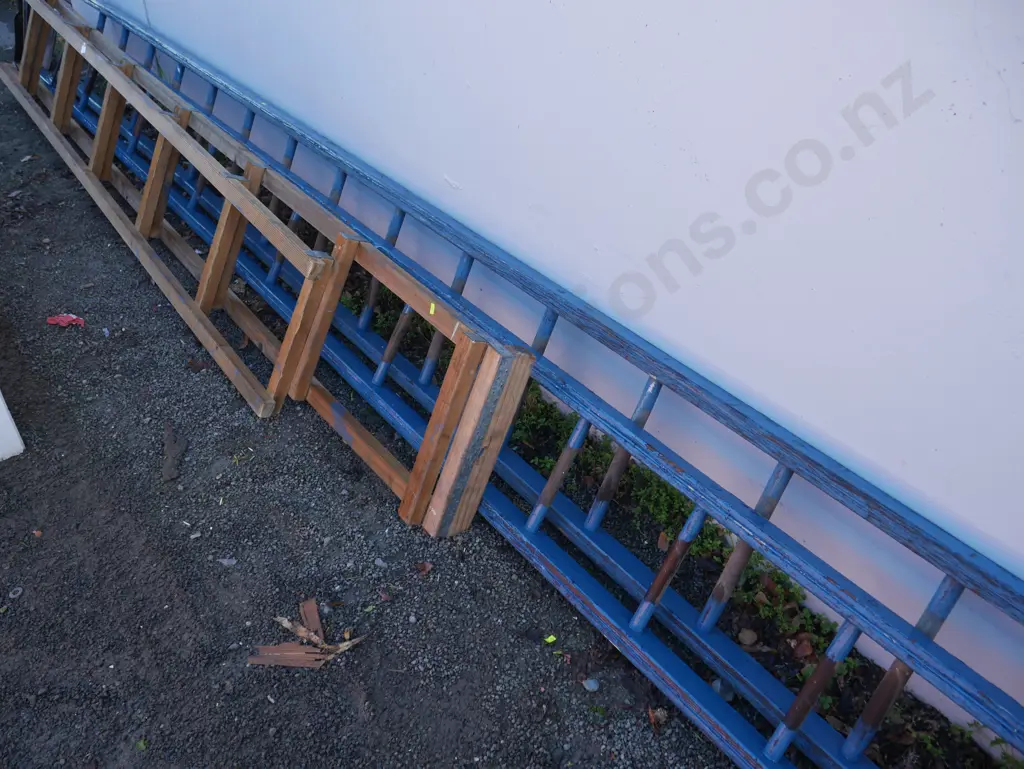 Wooden ladders Image 1++