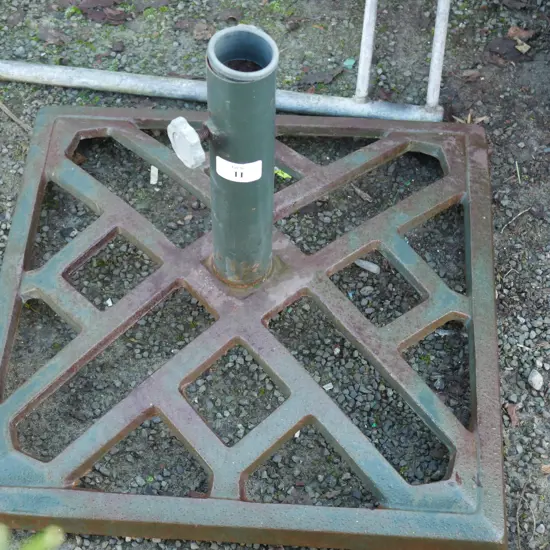 Umbrella stand