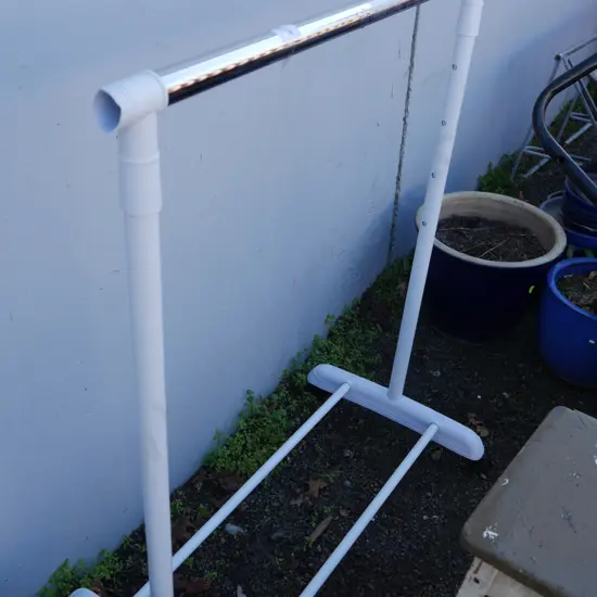 Clothing rack