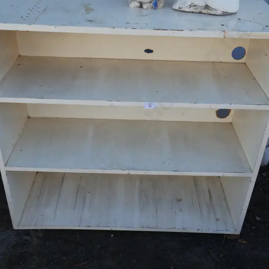 Shelf unit