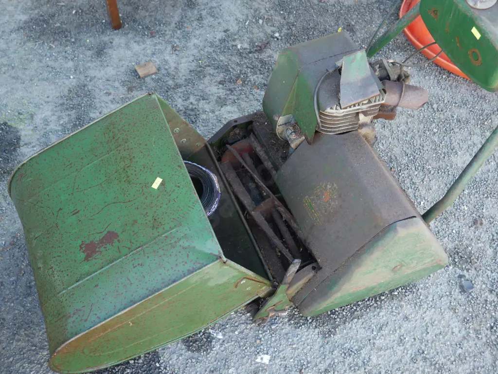 Old reel mower Image 1++