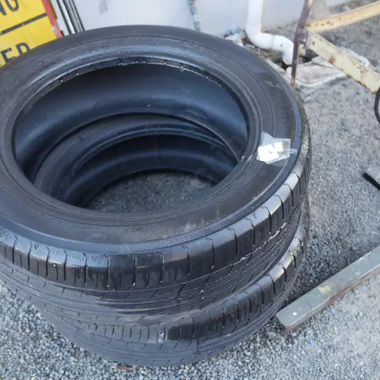 2 tyres